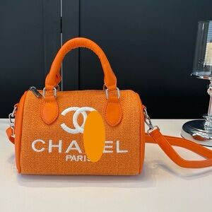 ❗️SALE❗️New orange fashion crossbody bag